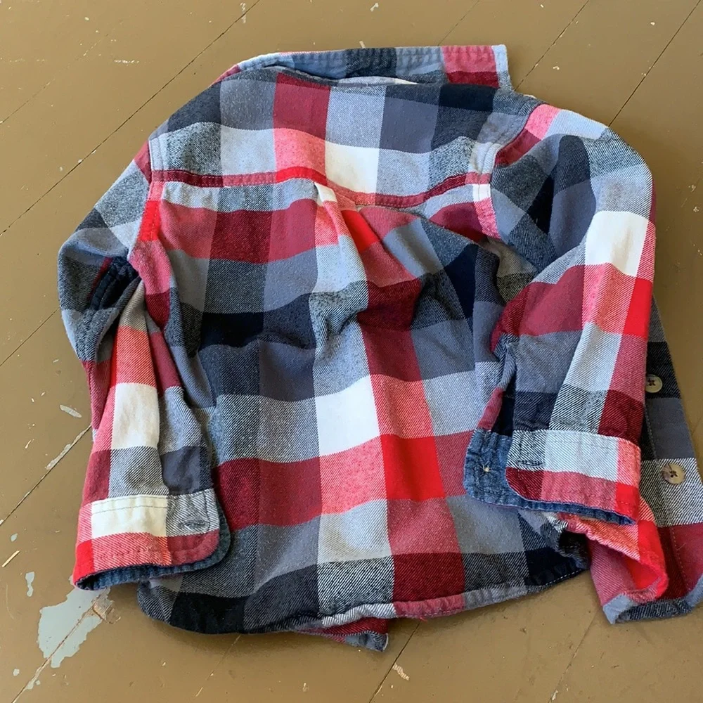 - OshKosh B’gosh boys flannel